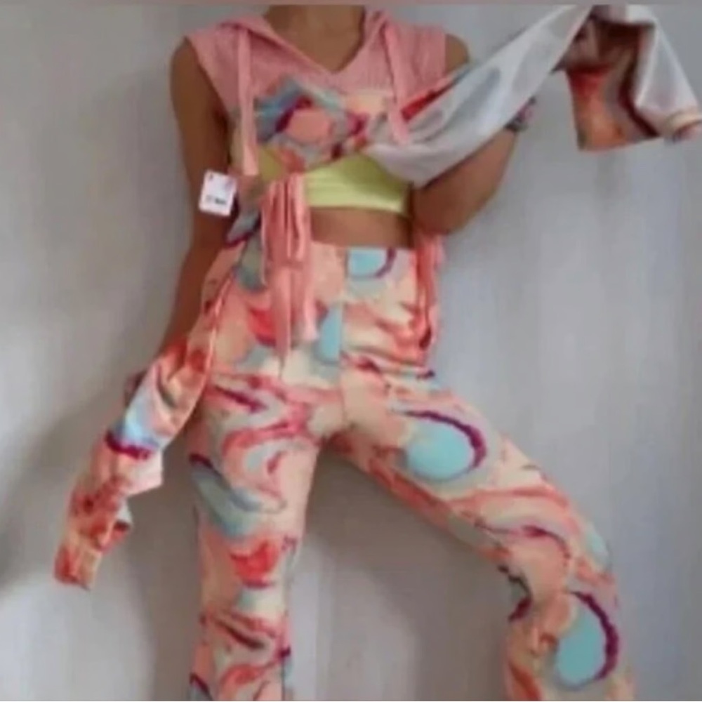 FP Movement Free People All That Printed Set NWT Pink Blue Size Small